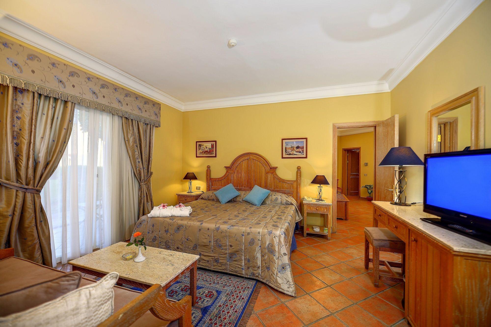 Stella Sea Club Hotel Ain Sukhna Exteriör bild