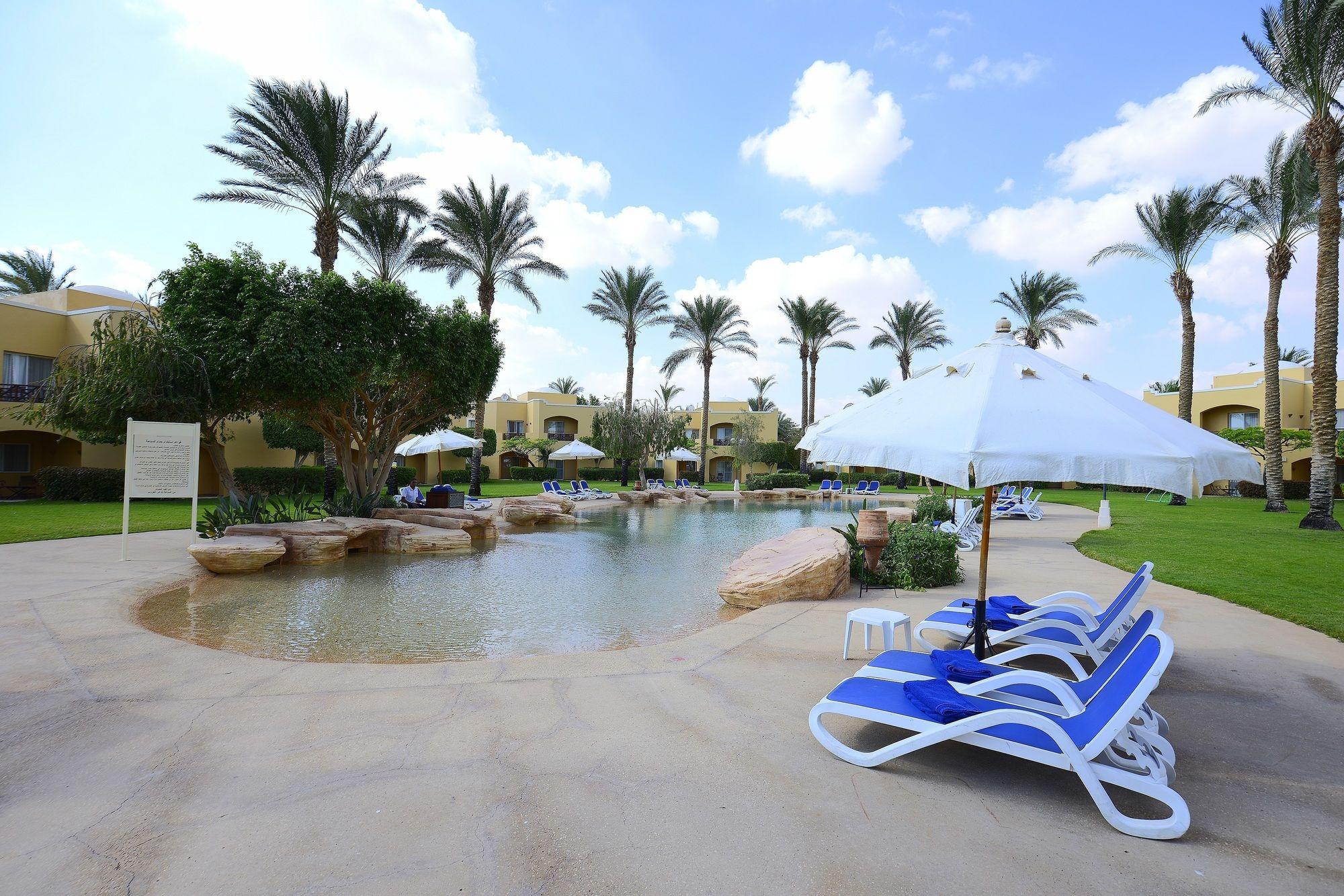 Stella Sea Club Hotel Ain Sukhna Exteriör bild