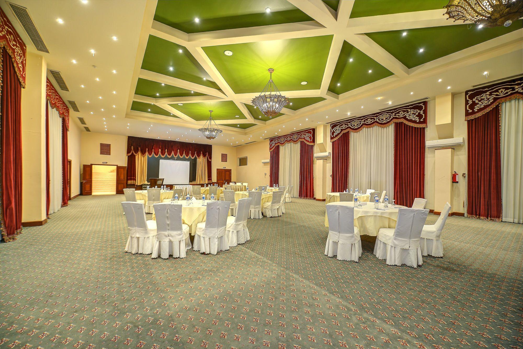 Stella Sea Club Hotel Ain Sukhna Exteriör bild
